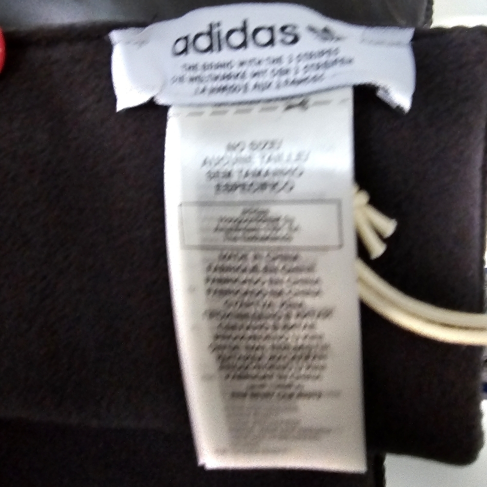 Adidas Padded Puffer Scarf - Picture 6 of 7